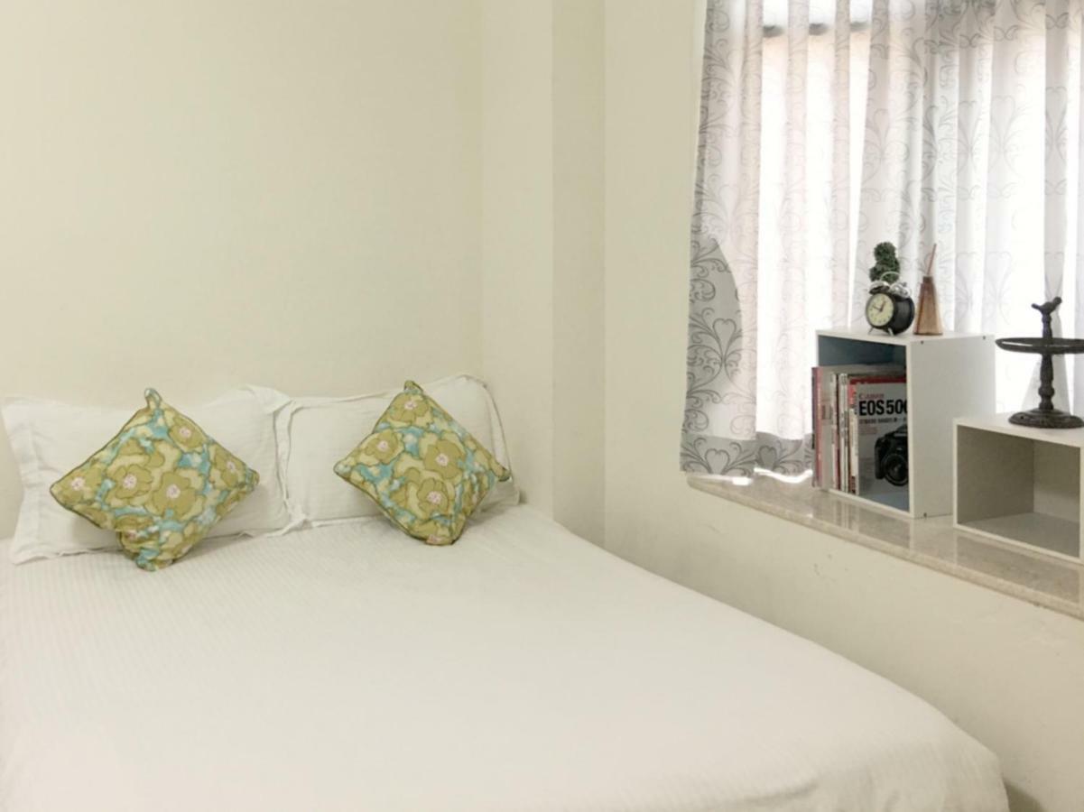 Flower Lane 650 Apartment Tainan Bagian luar foto